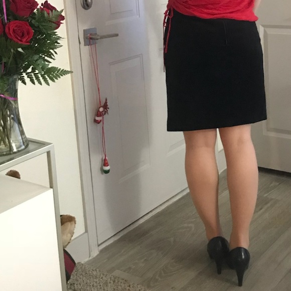 Badass Sexy Matte Black Leather Pencil Skirt - Picture 6 of 8